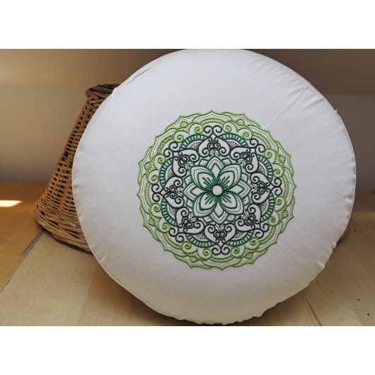 zafu - pohankový sedák - meditační polštář režný s vyšívanou mandalou dozelena 40cm